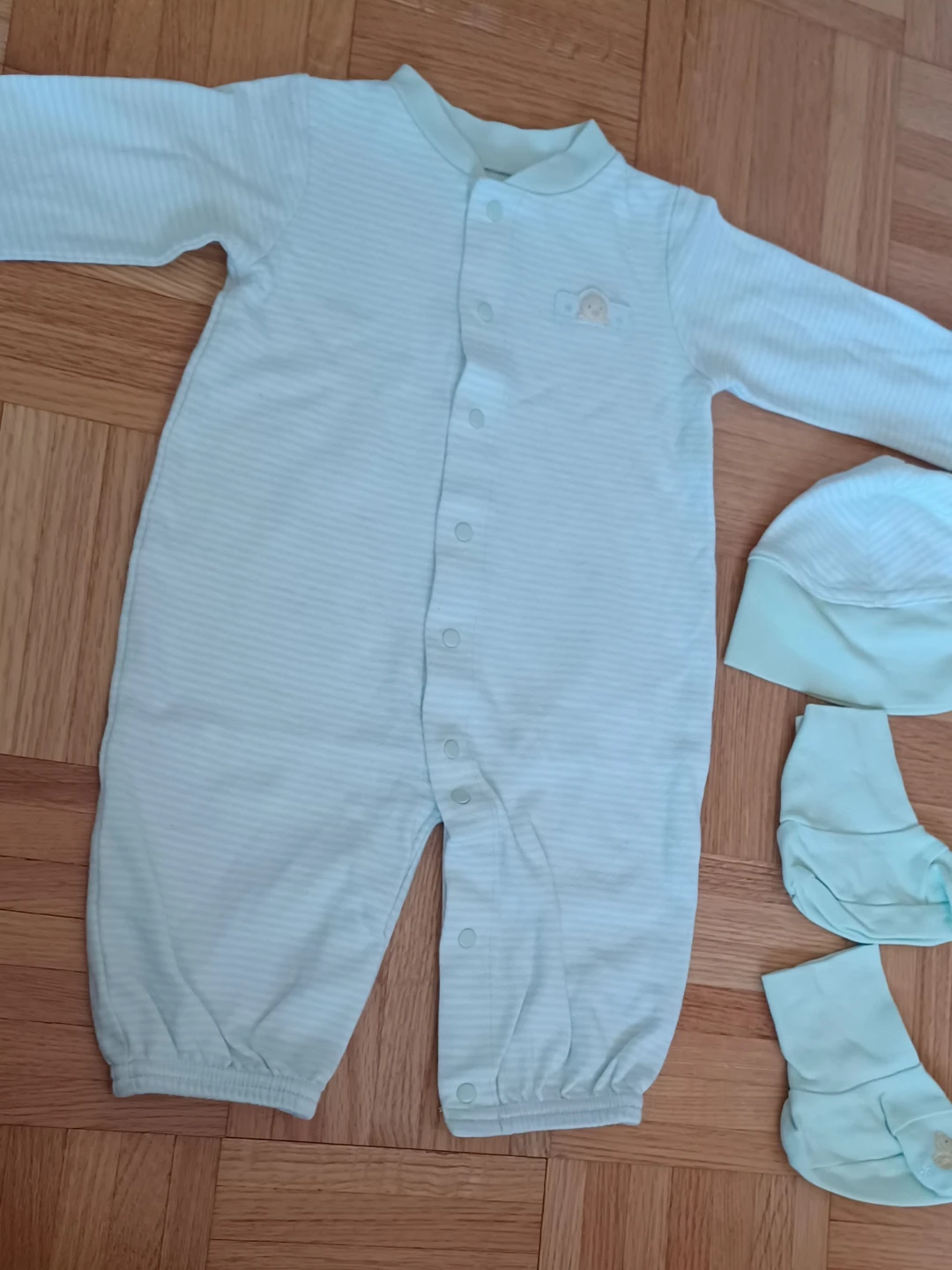 Baby Sleepsuit, Hat & Booties Set - Light Green - photo 3