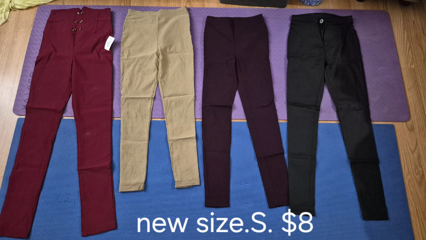 Assorted Women's Pants & Tops - photo 5