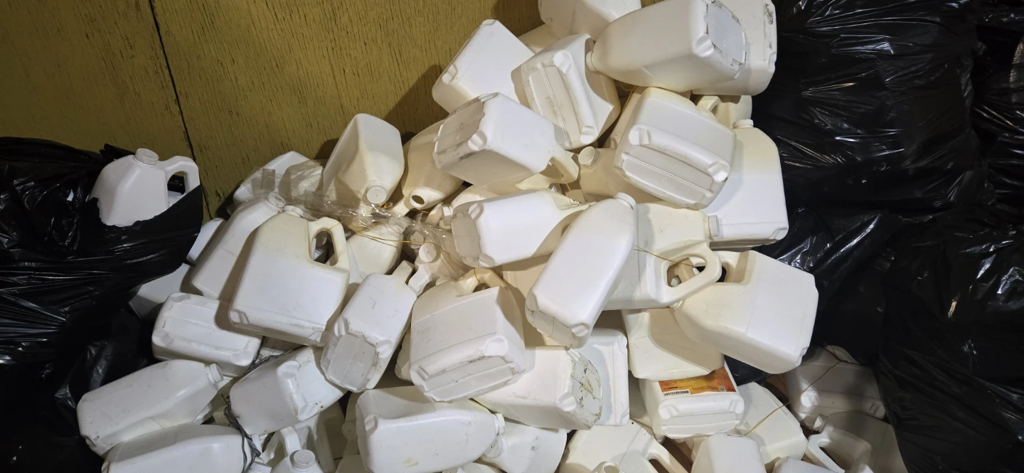 White Plastic Jugs (Bulk)