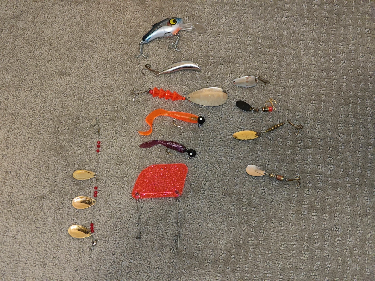 Various Casting Fishing Lures Decoy Hook - 11 Pieces