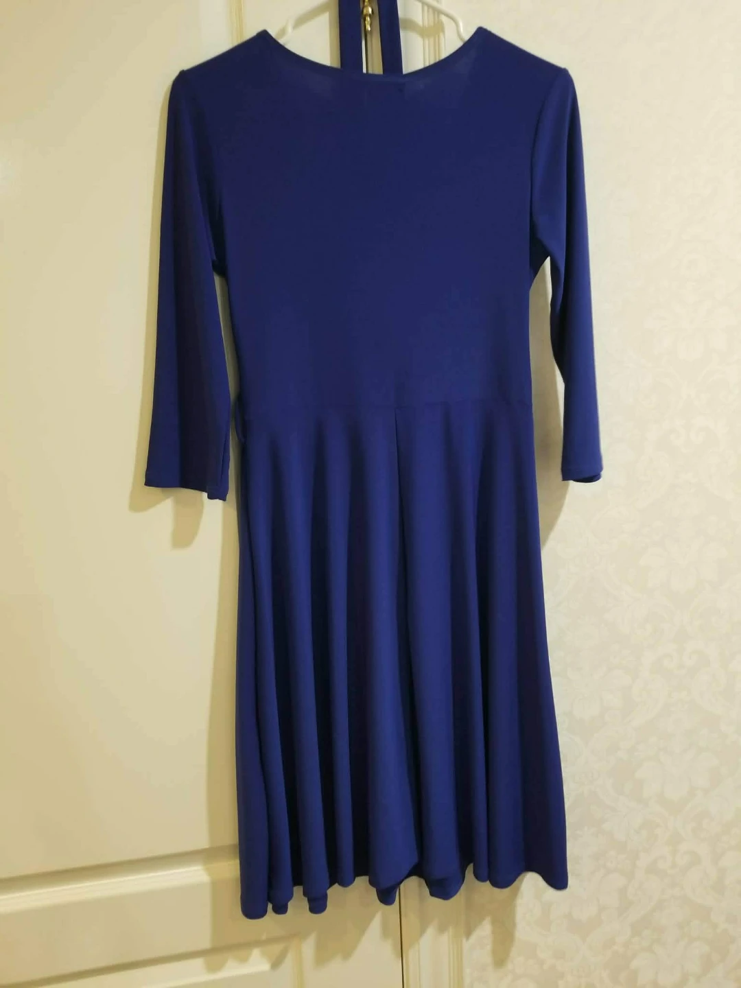 Royal Blue Wrap Dress 3/4 sleeve in small size - photo 2