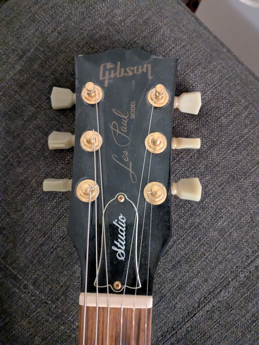 Gibson Les Paul Studio electric guitar - photo 2
