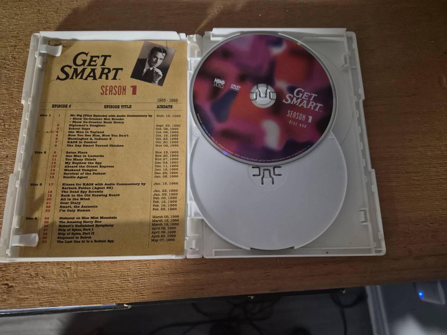 Get Smart Season 1 DVD Box Set - photo 2