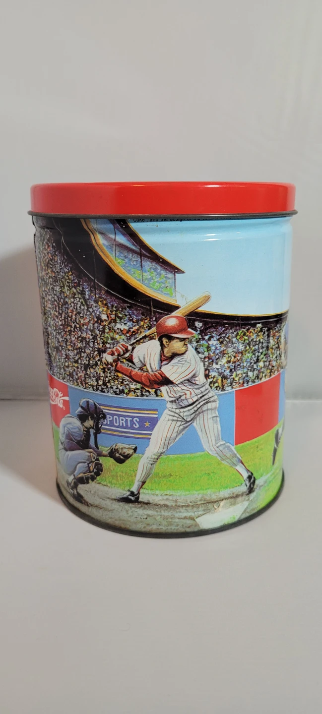 Coca-Cola Sports Themed Tin - photo 2