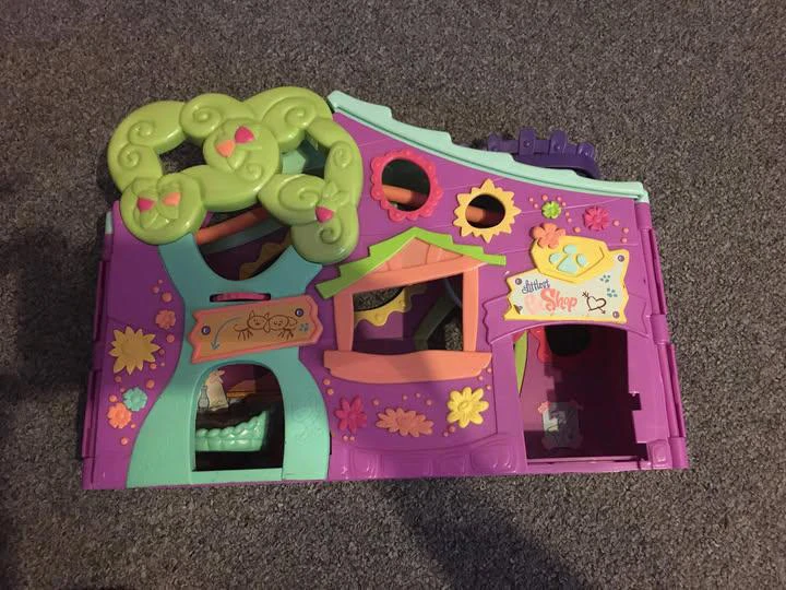 Littlest Pet Shop Playsets