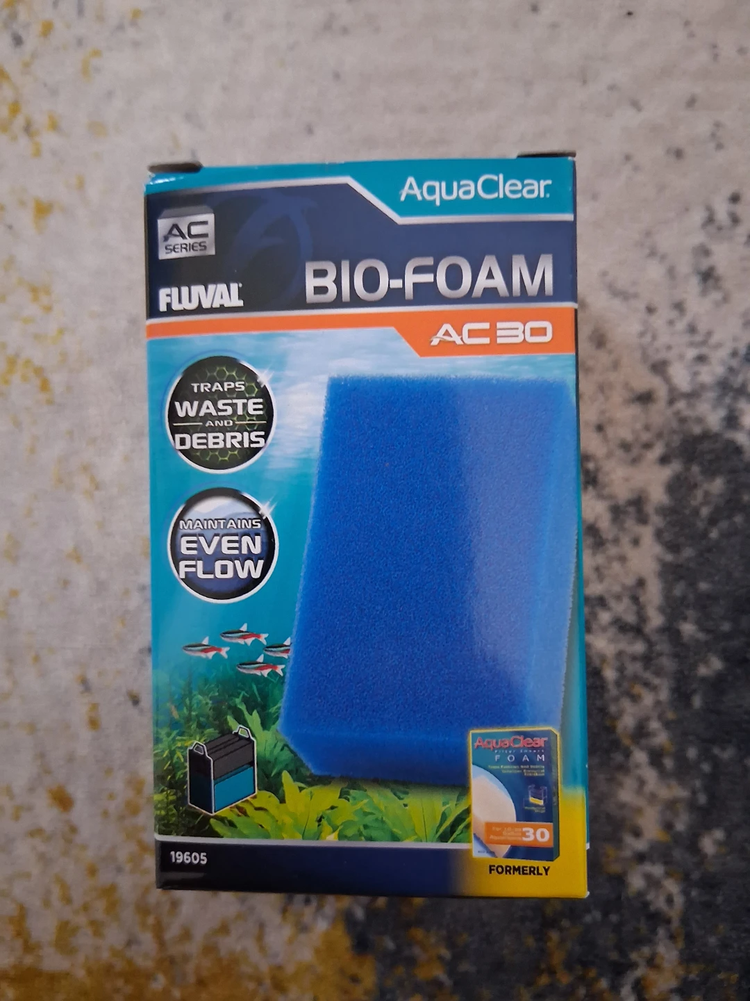 Betta tank and accessories - photo 2