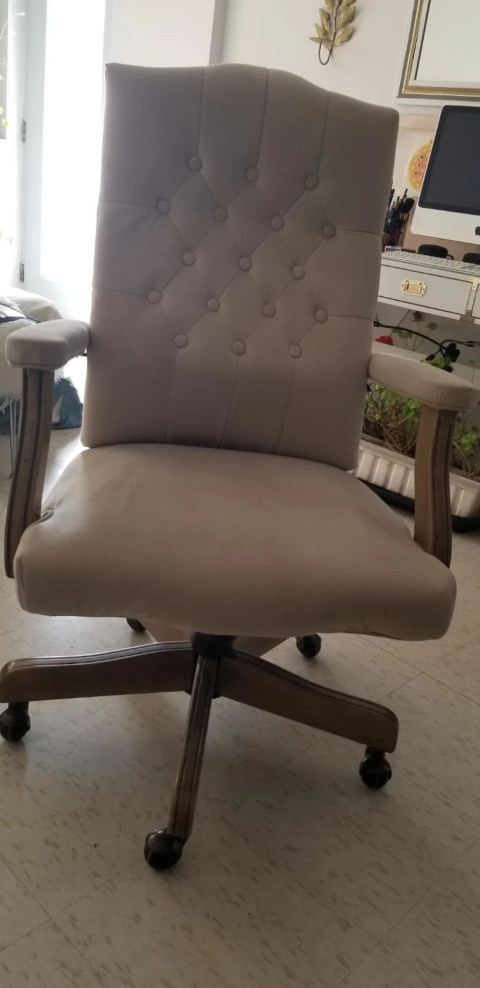 Tufted Office Chair