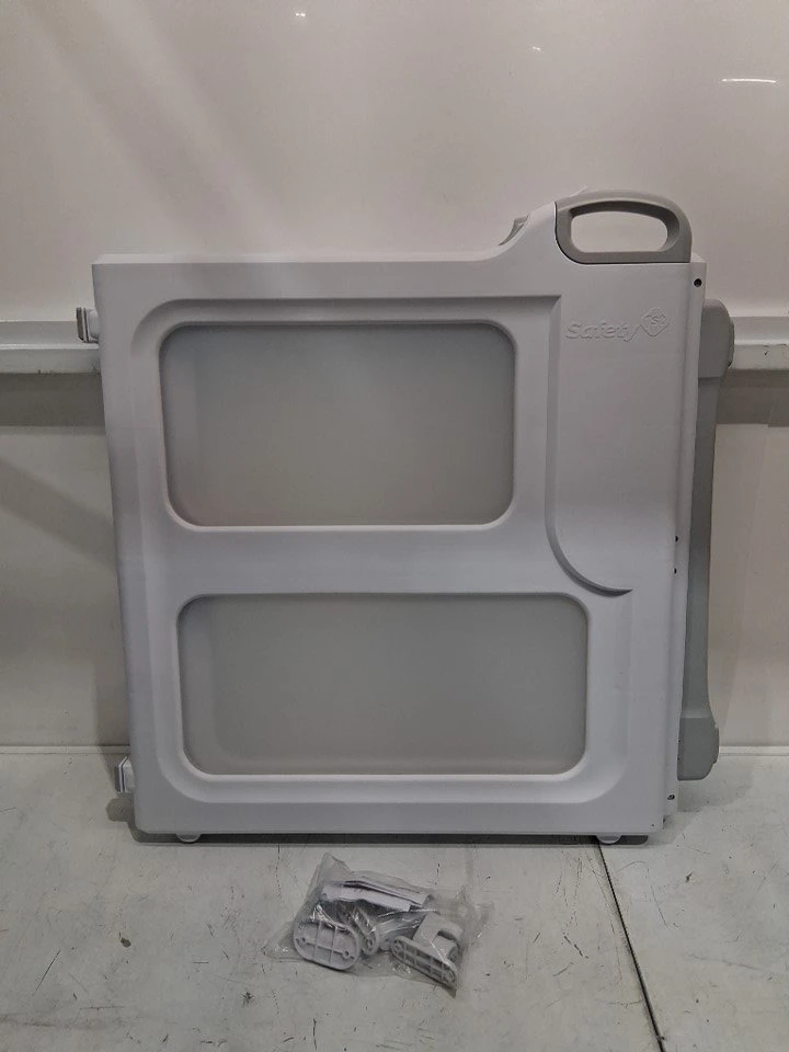 Safety 1st Perfect Fit Gate for Toddlers or Dogs - photo 3