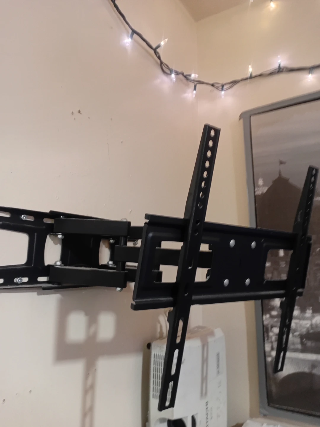 Adjustable TV Wall Mount