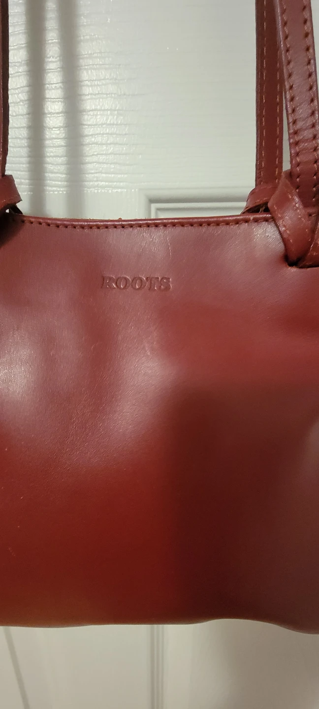 Roots Red Leather Shoulder Bag - photo 2