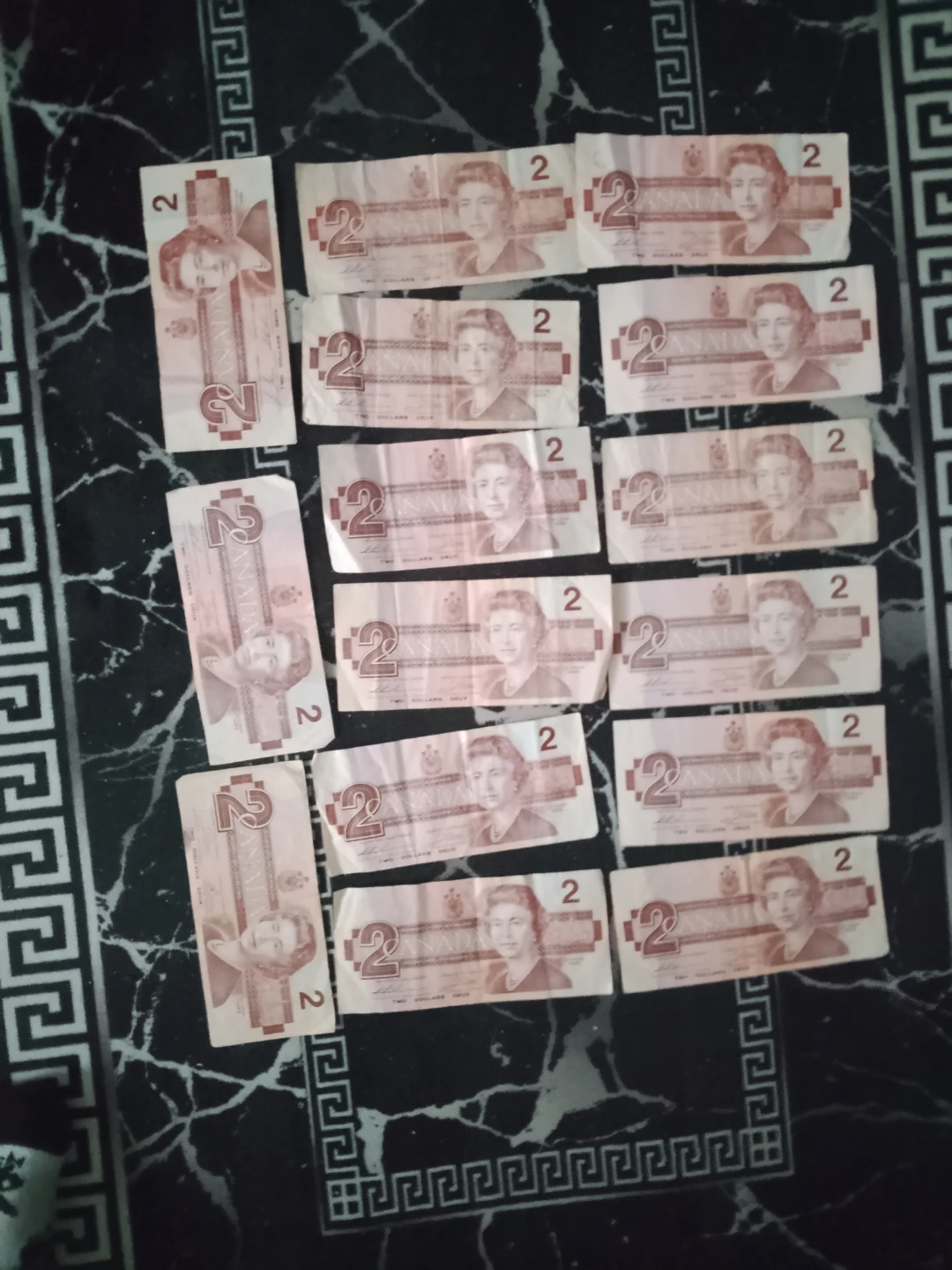 Canada 2 Dollar Bills