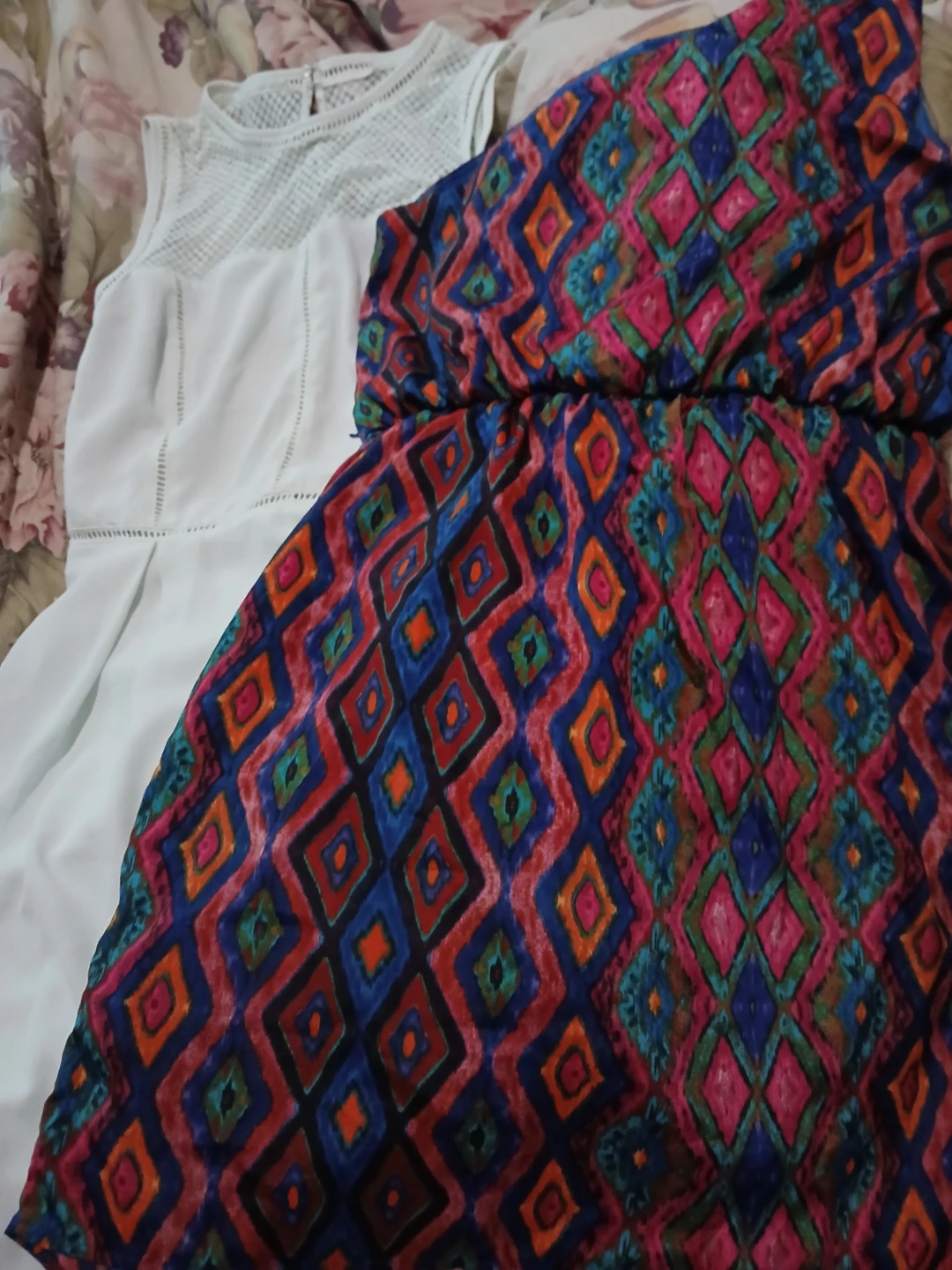 Ladies dress bundle - photo 2