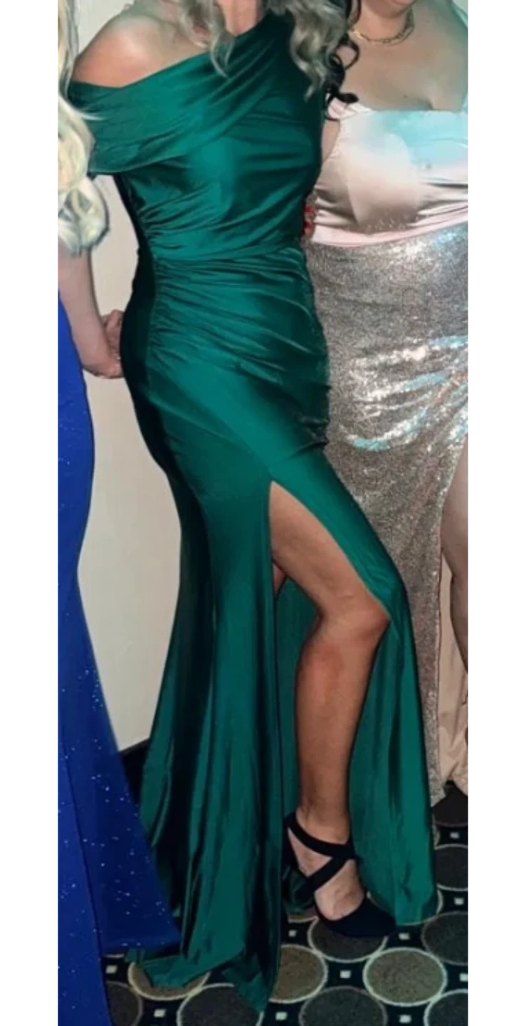 Emerald Green One-Shoulder Ruched Maxi Dress - photo 3
