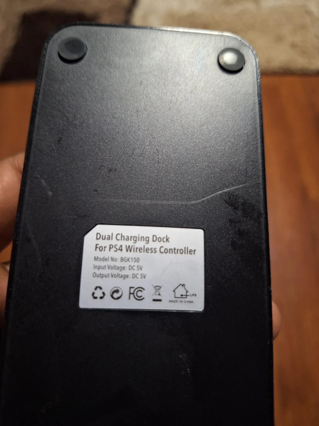 Dual Charging Dock for PS4 Wireless Controllers - photo 3