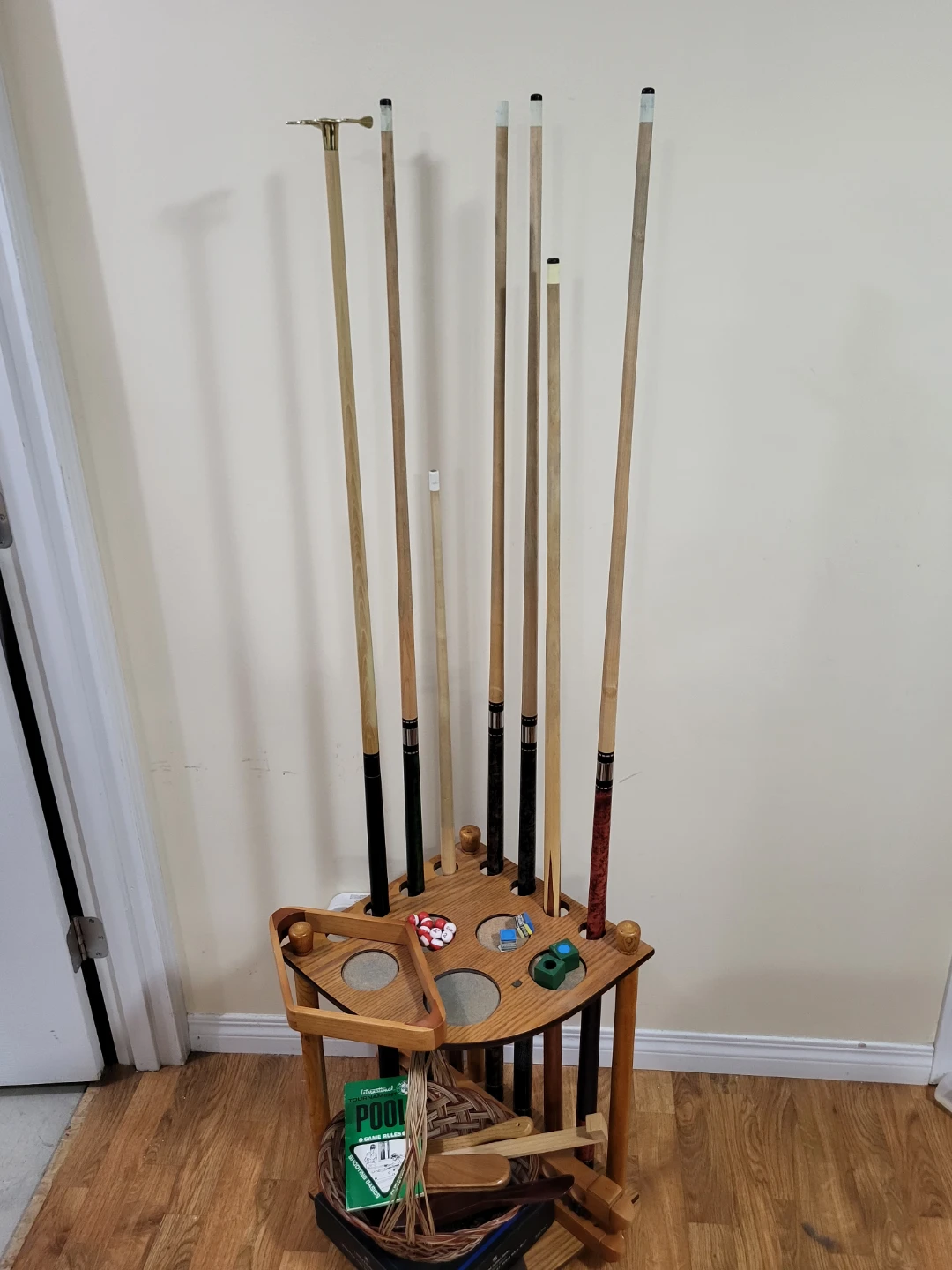 Pool Table and Accessories Set - photo 5