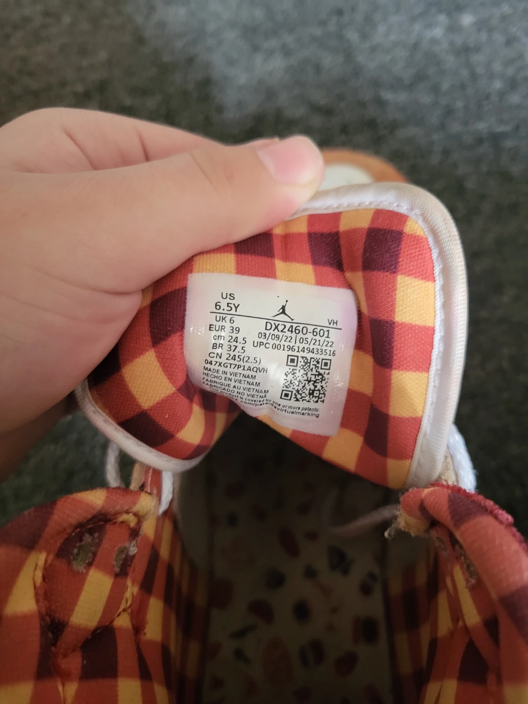 Jordan 1s - photo 4