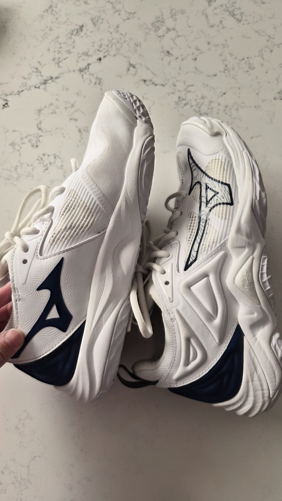 Mizuno Wave Momentum 3 - women 7.5/men 5.5 - photo 2