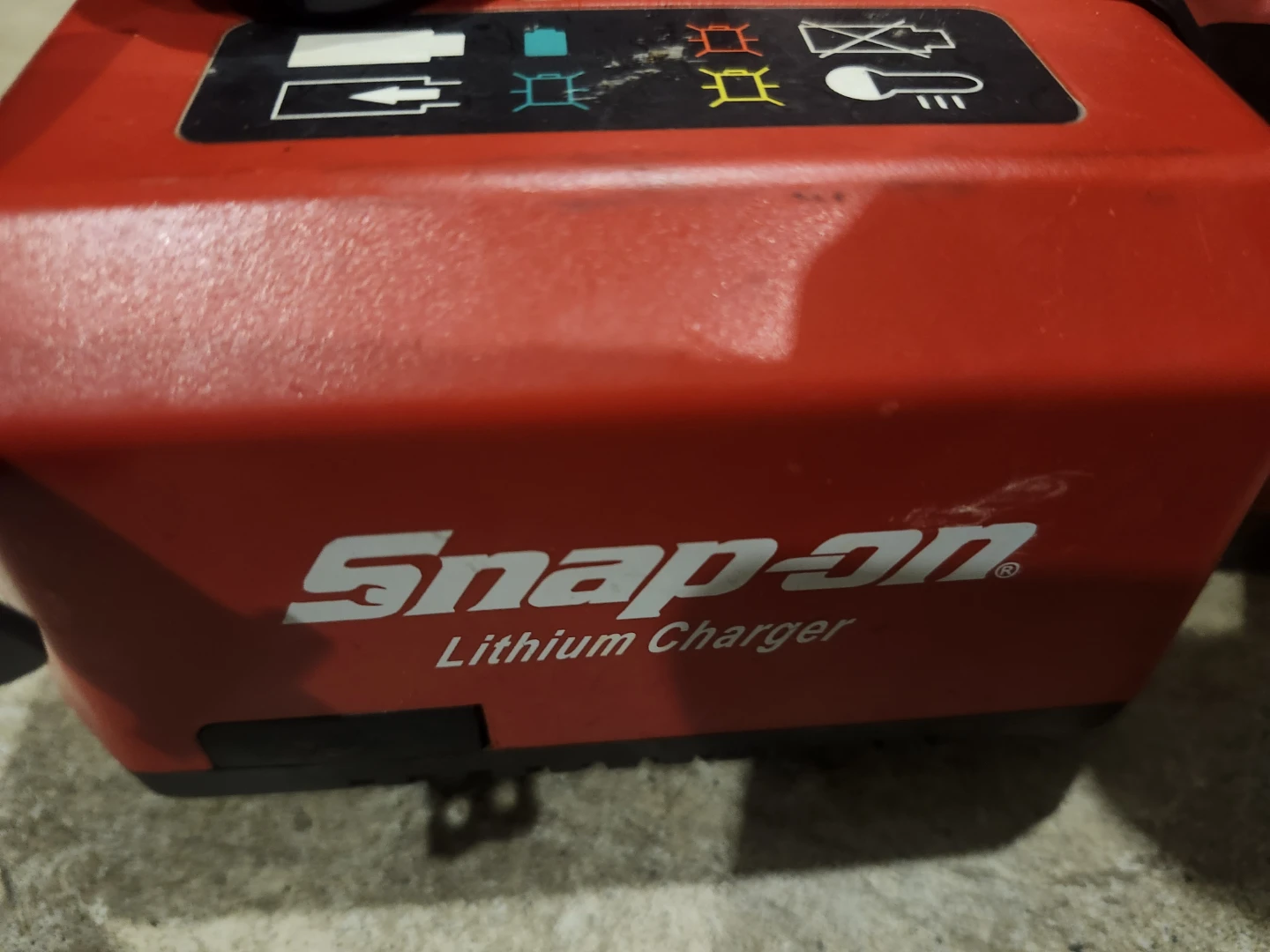Snap-on Lithium Charger& 3/8 impact