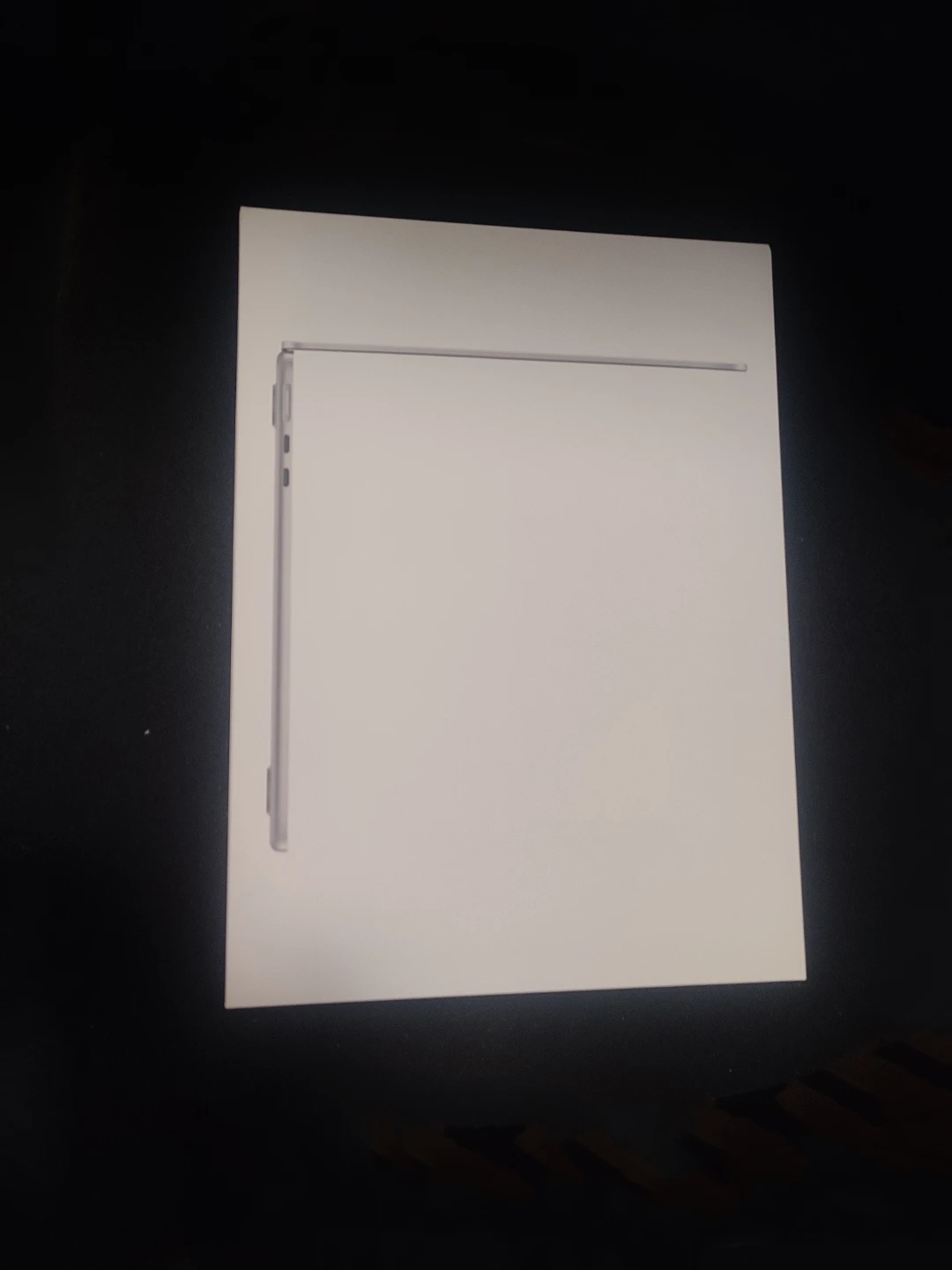 Apple MacBook Air 13.6-inch original box
