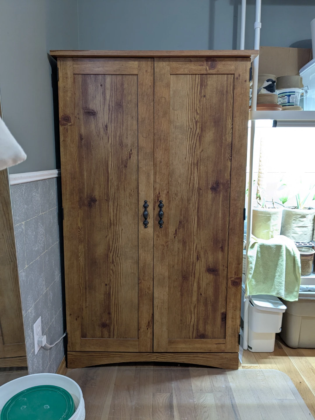 Computer desk armoire - photo 4
