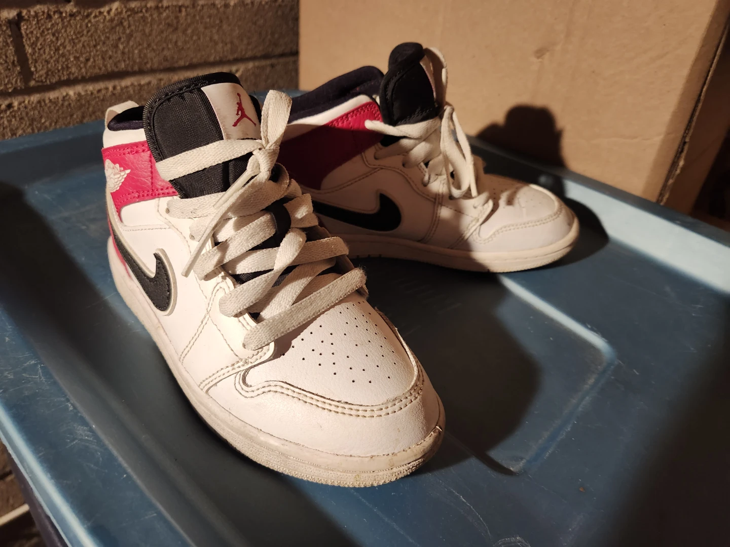 Air Jordan 1 Mid White Red Black Sneakers kids size 13