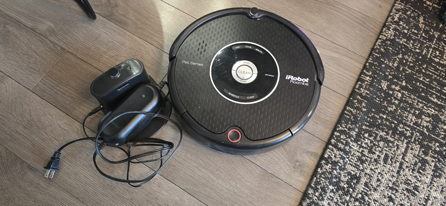iRobot Roomba Pet Series Robotic Vacuum