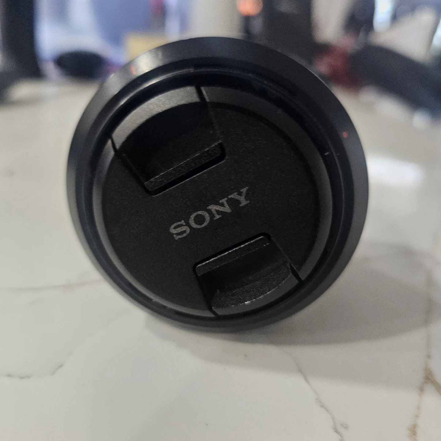 Sony FE 2/28 Camera Lens - photo 4