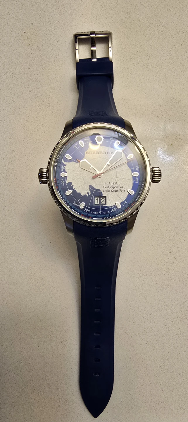 Burberry Expedition Watch - Blue Silicone Strap - photo 4