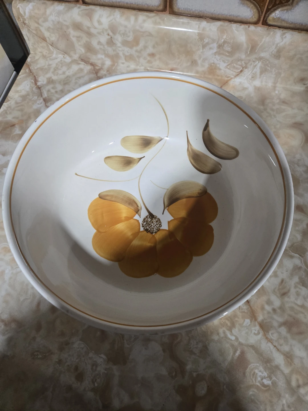 Stovit Hand Painted Ceramic Bowl.  Made in Italy 🇮🇹