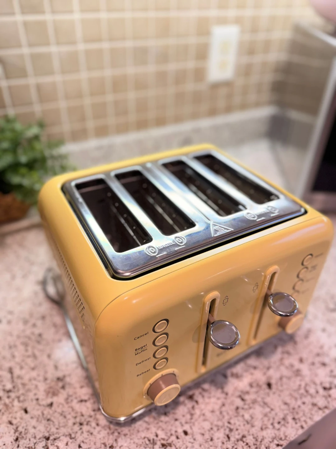 Buydeem 4-slice toaster - photo 2
