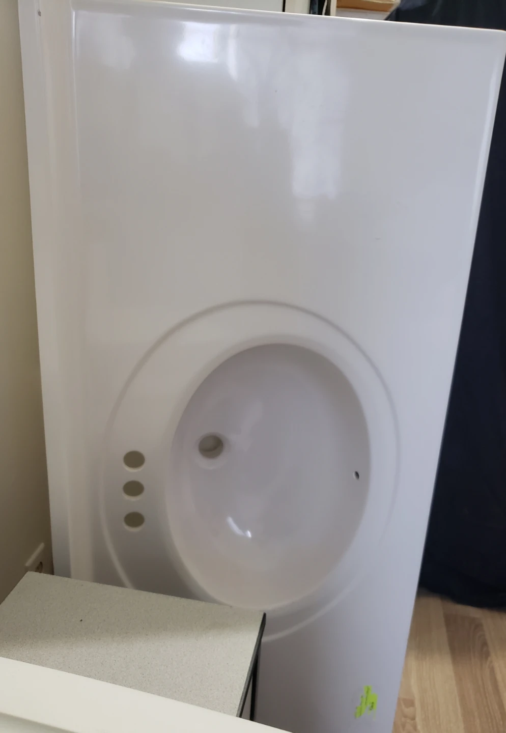 White Bathroom countertop with 1 Sink Basin