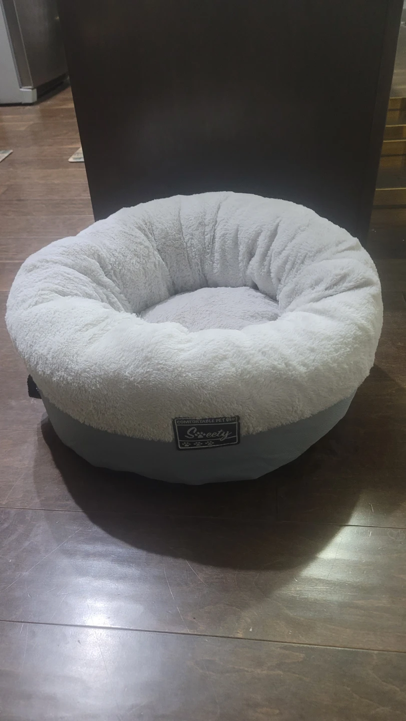 Sweety Comfortable Pet Bed (new never used) - photo 2