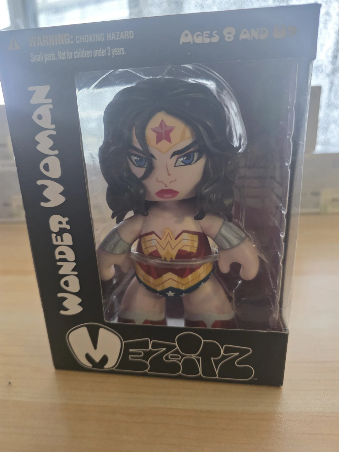 Wonder Woman Mez-Itz Figure - photo 2