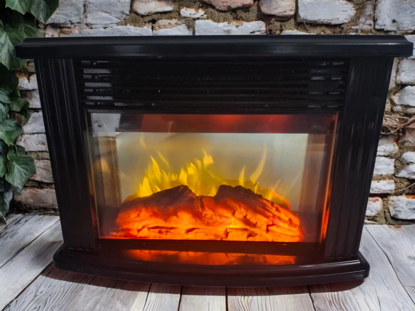 14" Mini Electric Fireplace 5,300 BTUs Protable Heater 1500 W