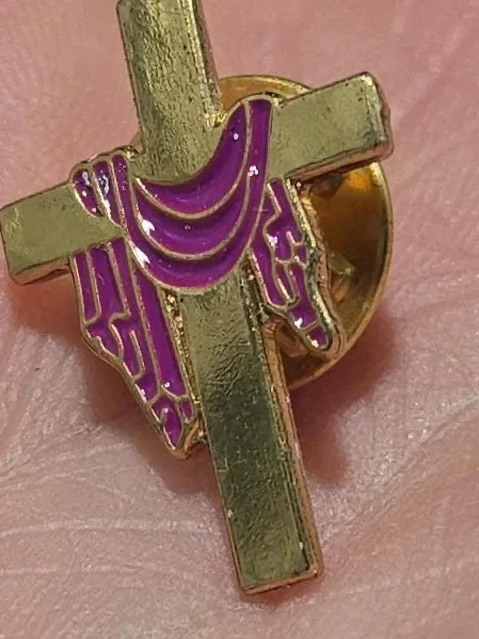 Gold Tone Cross Pin with Purple Drape Design