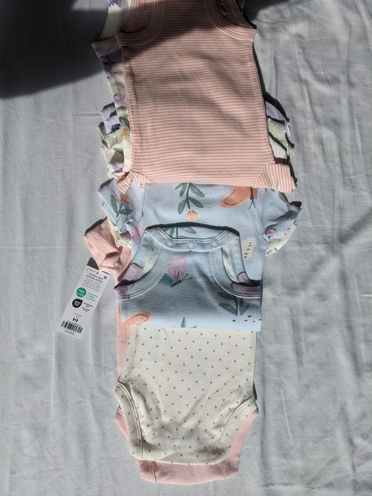 Newborn Carter's Baby Bodysuits - 6 in the Pack - photo 4