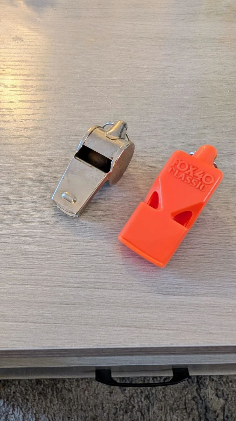 Fox 40 Classic Whistles (2)