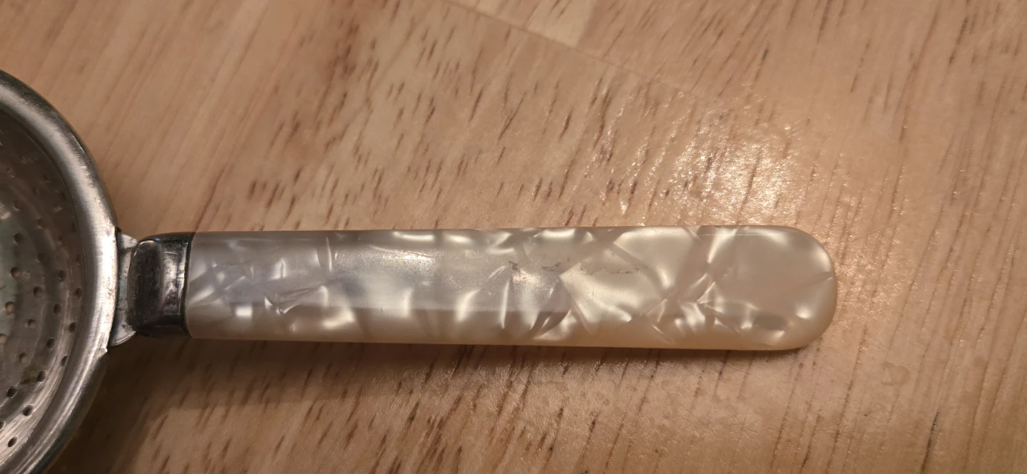 Antique/Vintage Tea Strainer - photo 3