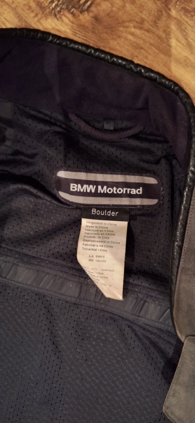 BMW Motorrad Boulder Motorcycle Jacket  fits large to xl - photo 3