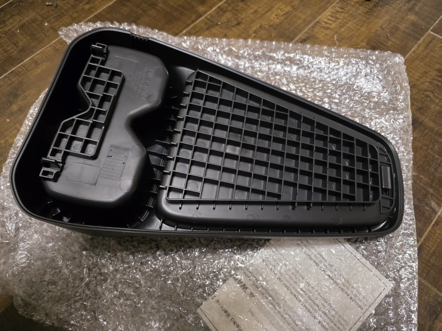 Nissan Rear Cup Holders and Stash Tray - Nissan (T99G9-5SA0A) - photo 3