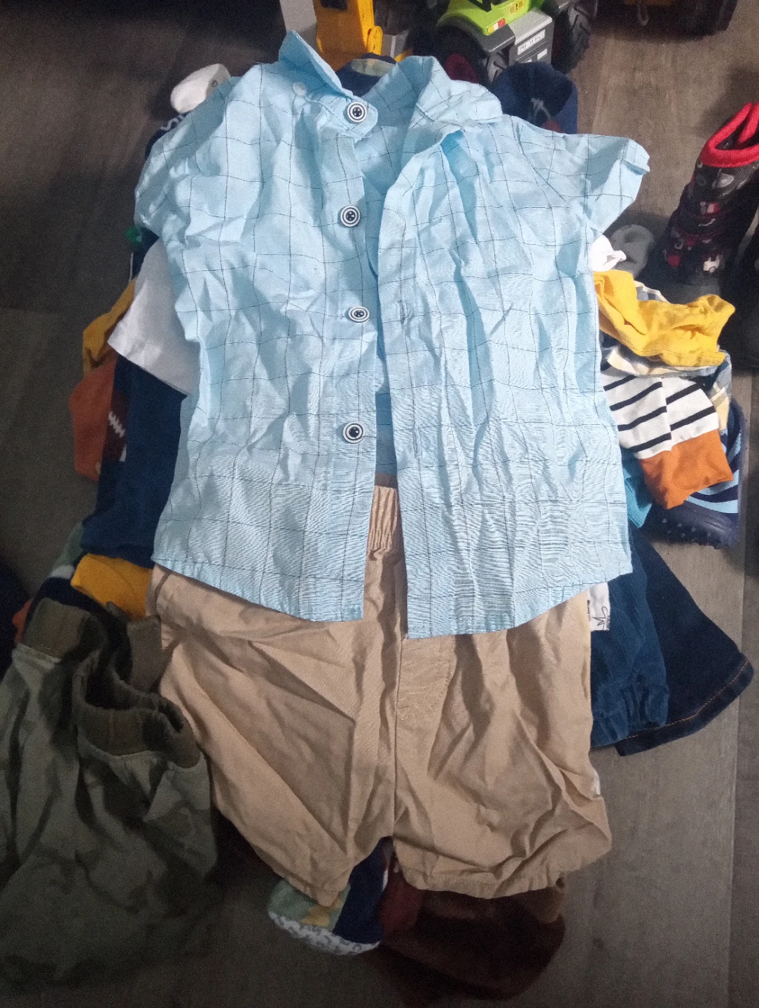Kids clothes and shoes - photo 3