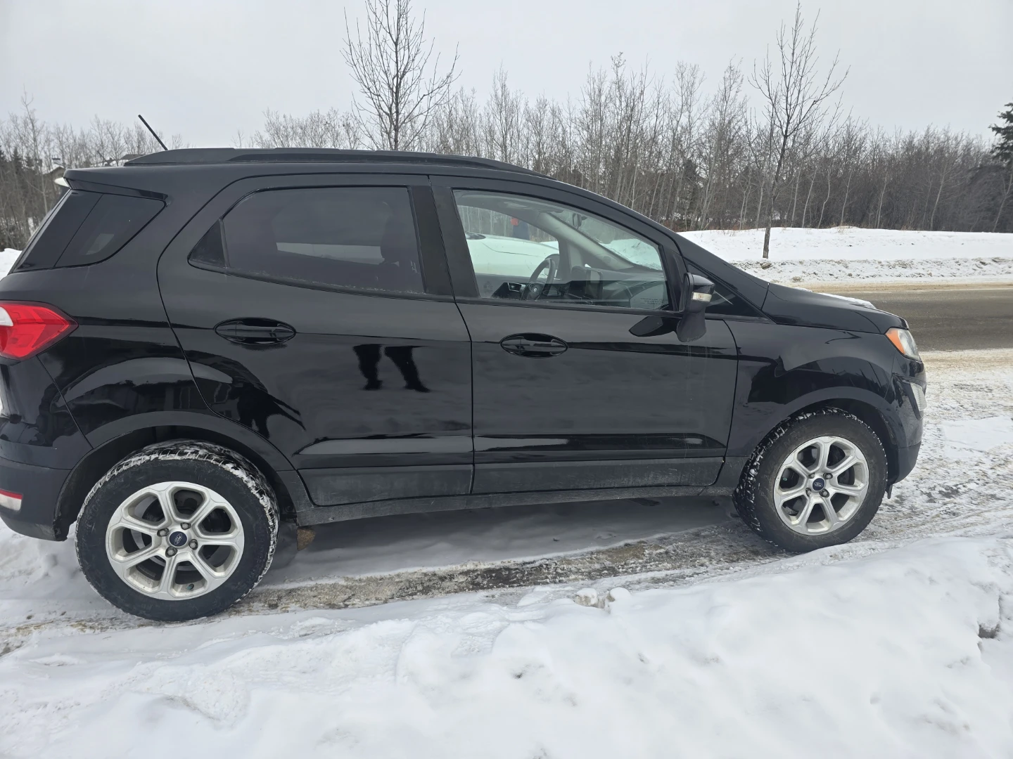 Black 2018 Ford EcoSport - photo 3