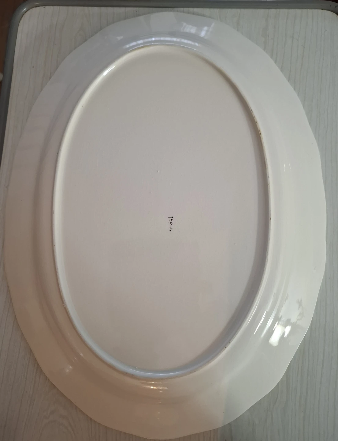 Large Oval Serving Platter with Swans and Castle Scene - photo 2