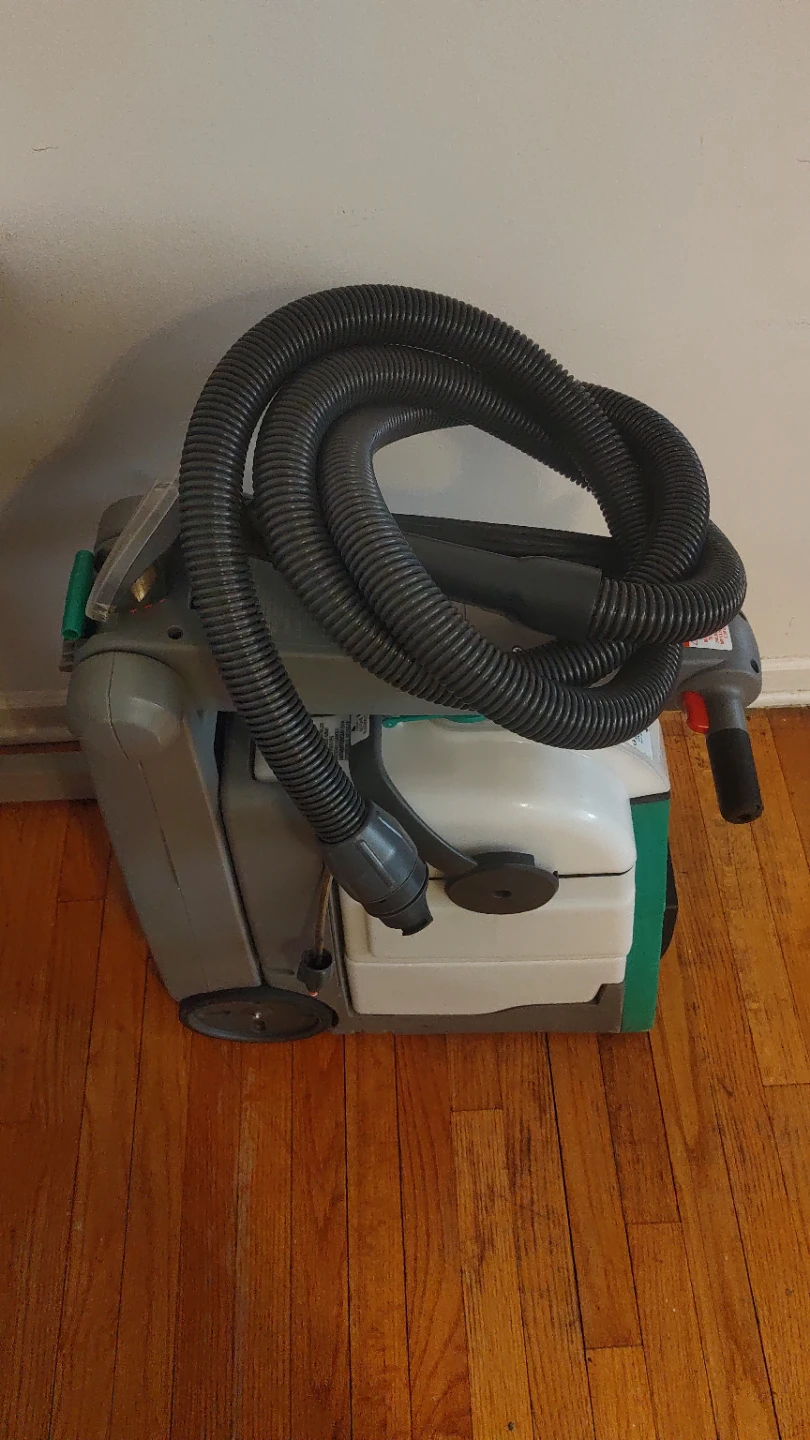 Bissell BigGreen Deep Cleaning Machine - photo 4