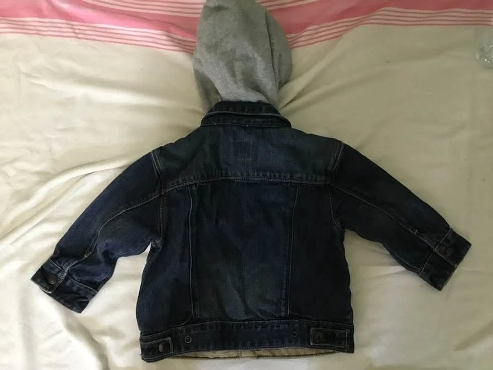 Unisex Sz 2T Baby Gap Jean Jacket - photo 2