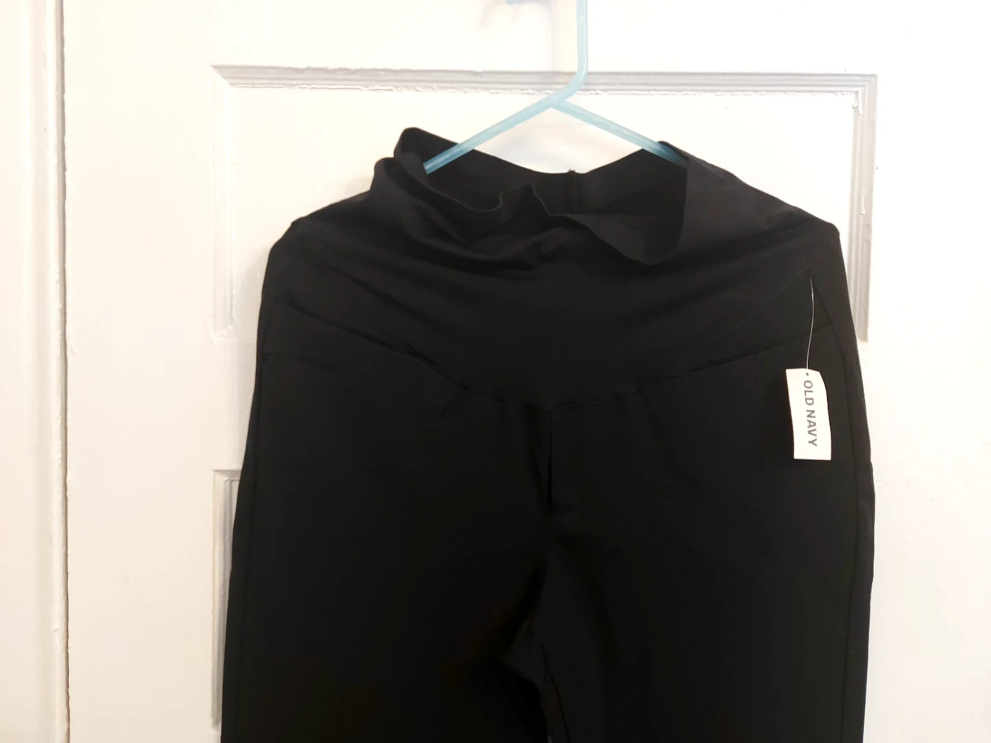 Old Navy Black Pixie Flare Maternity Pants Size 10 - photo 3
