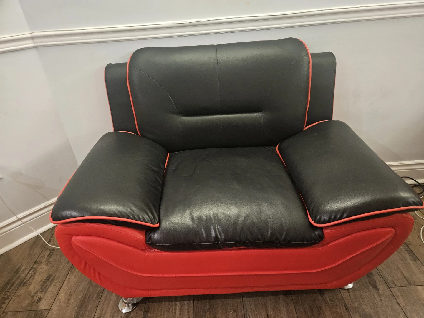 Six Siter Black and Red Faux Leather Loveseat and Armchair Set - photo 5