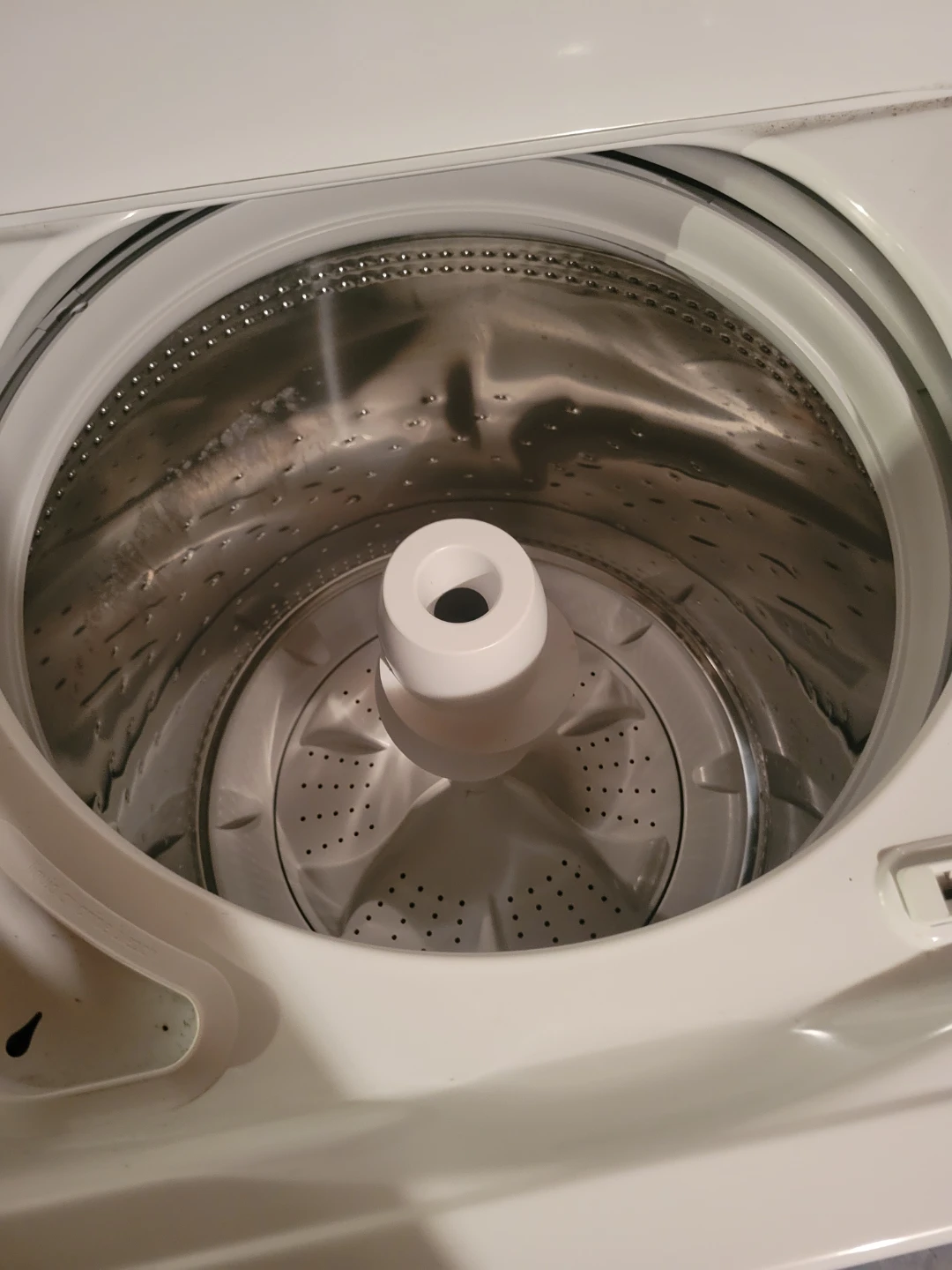 White Amana Top Load Washing Machine - photo 2