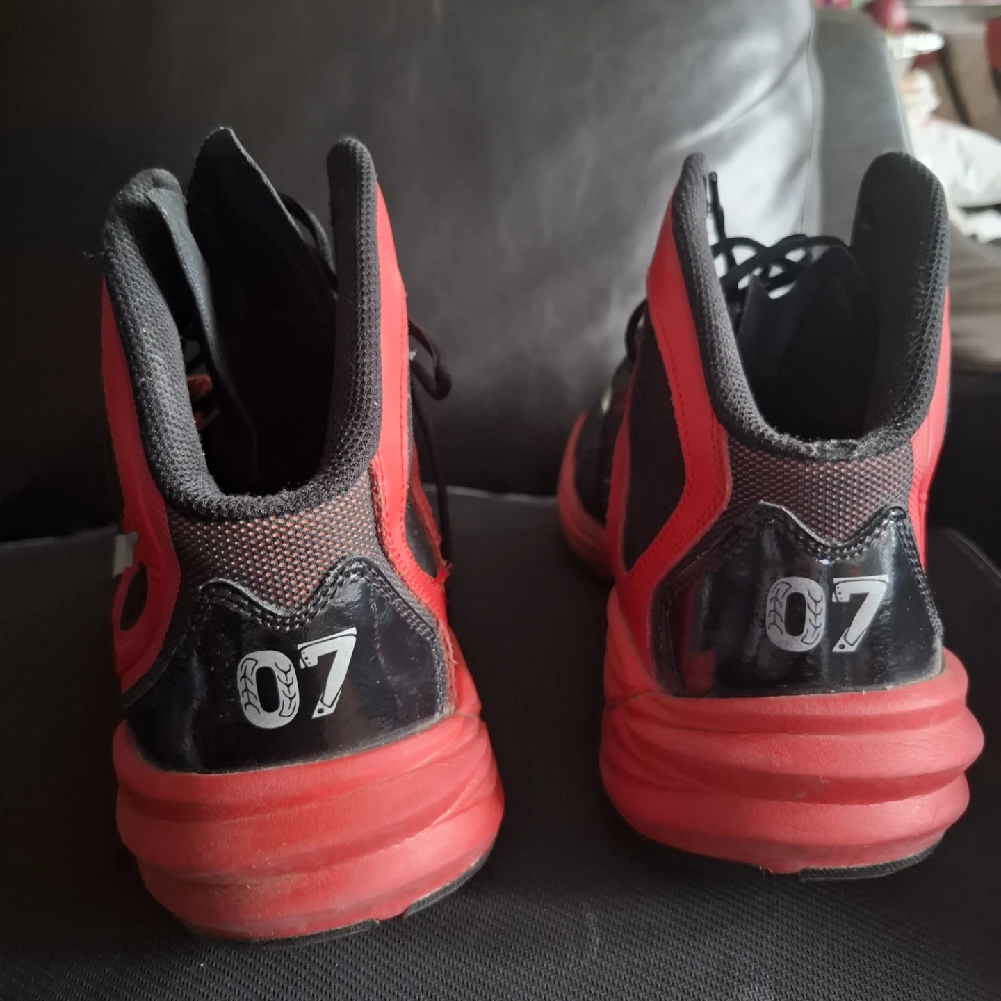 Nike Basketball Shoes - Black/Red Size 13 - photo 4