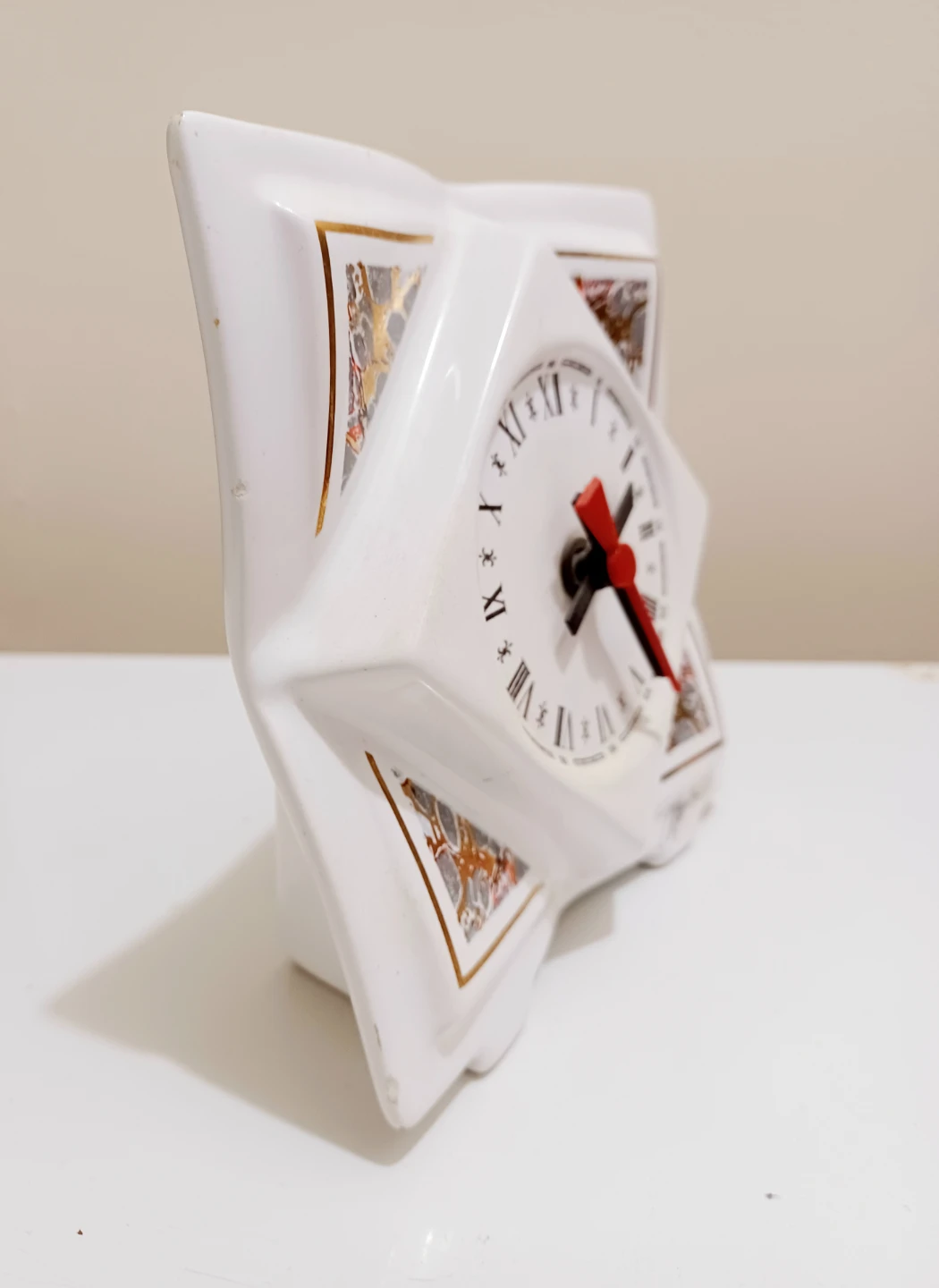 MCM Signed Moses Ceramic Clock - photo 3
